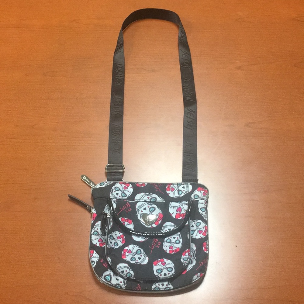 Betsey Johnson sugar skull crossbody purse